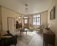 Maison, 190 m²