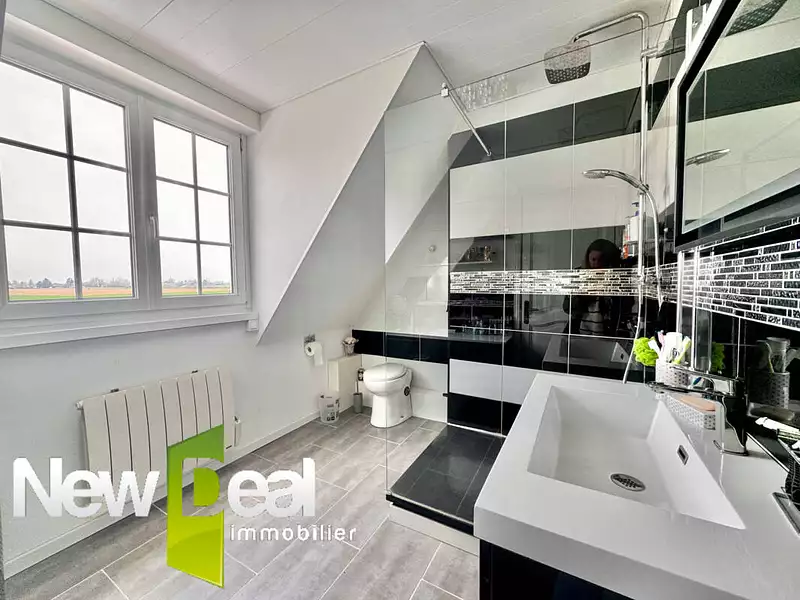 Maison, 153 m²