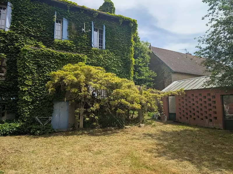 Maison, 218 m²