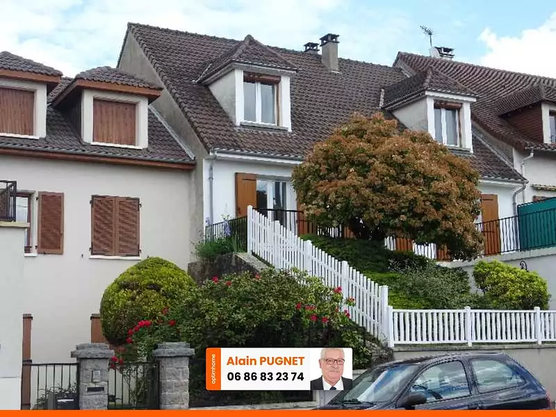 Maison, 212 m²