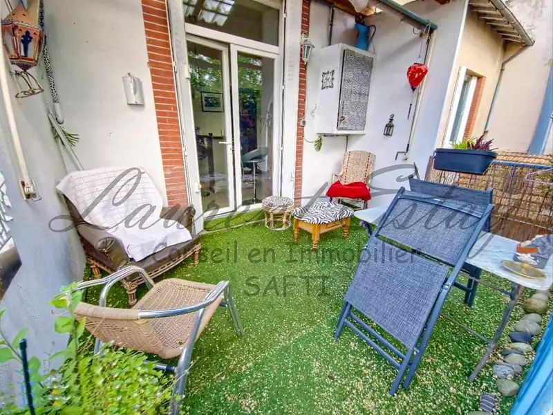 Immeuble, 170 m²