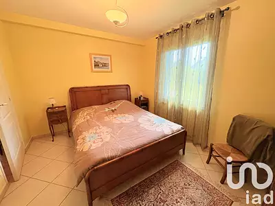 Maison, 166 m²