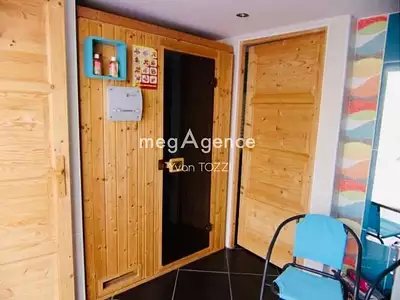 Maison, 330 m²