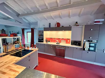 Maison, 303 m²