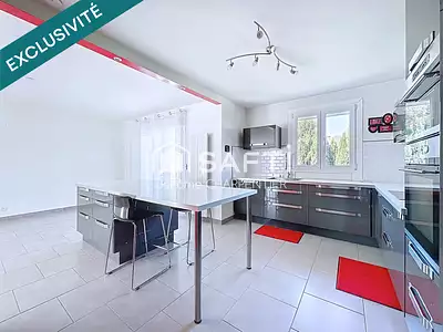 Maison, 168 m²