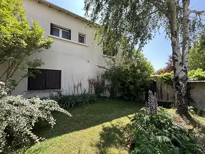 Maison, 180 m²