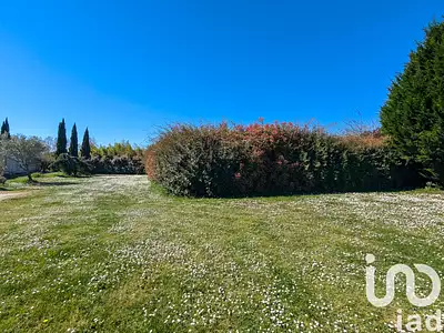 Terrain, 1 070 m²