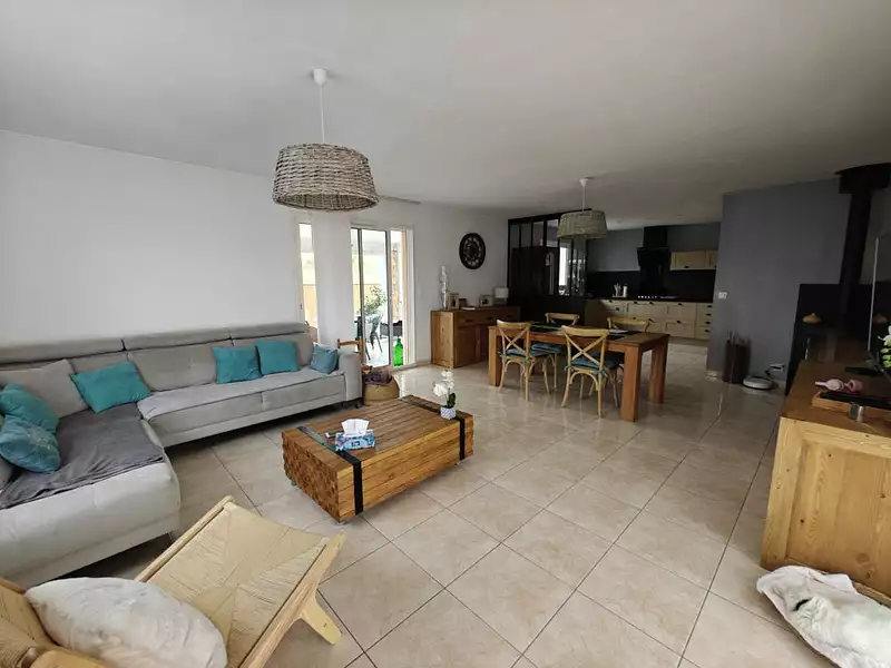 Maison, 105 m²