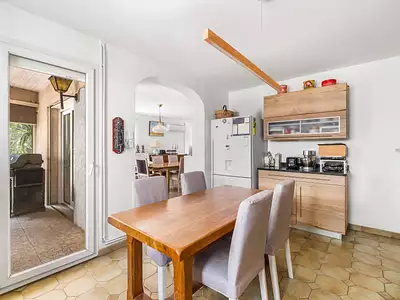 Maison, 181 m²