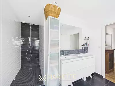 Maison, 166,9 m²