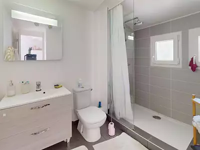 Immeuble, 120 m²