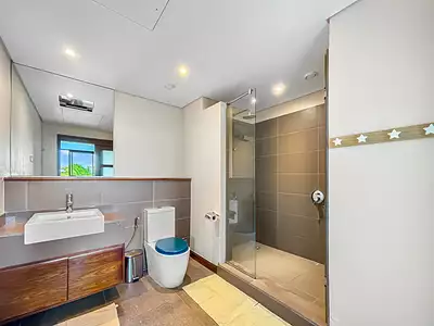 Appartement, 240 m²