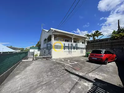 Maison, 179 m²