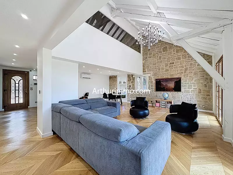 Maison, 232 m²
