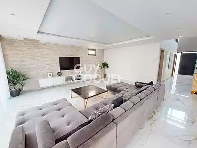 Maison, 190 m²