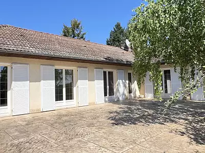 Maison, 225 m²
