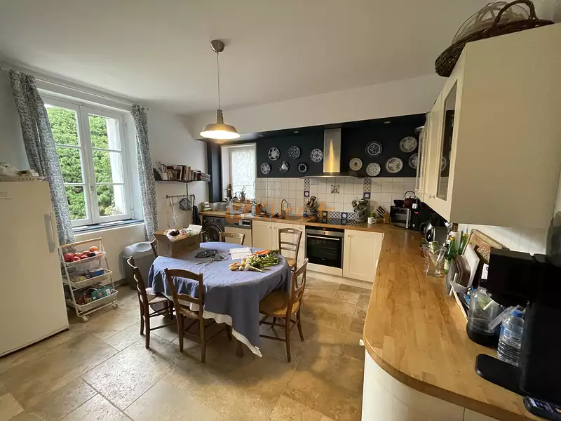 Maison, 190 m²