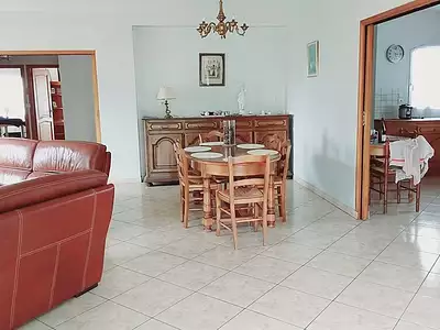 Maison, 213 m²