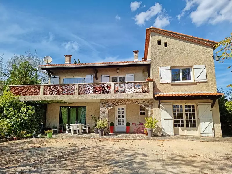 Maison, 157 m²