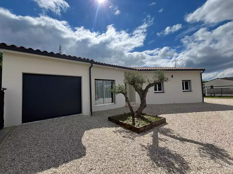 Maison, 115 m²