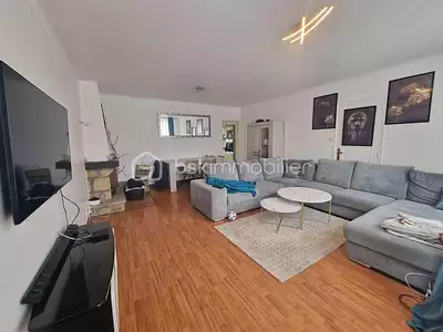 Maison, 271 m²