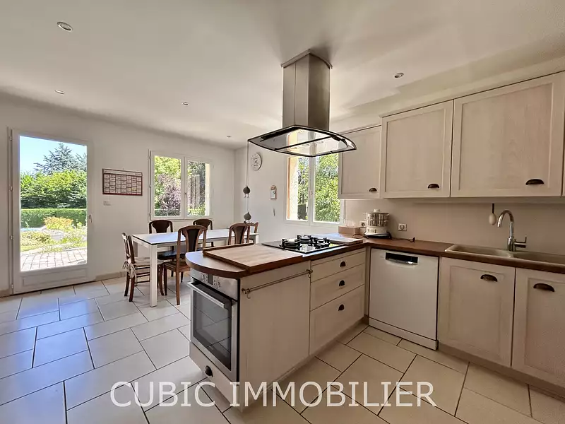 Maison, 112 m²