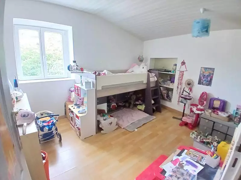 Maison, 180 m²