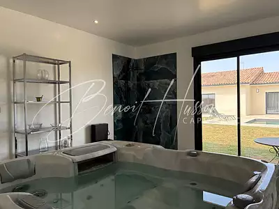 Maison, 169 m²
