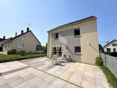 Maison, 93 m²