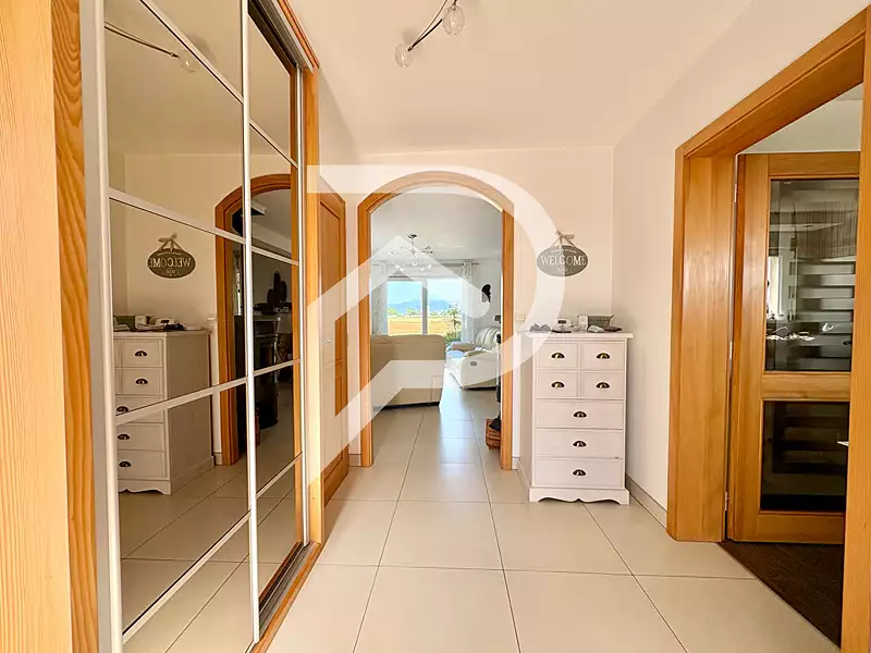 Maison, 184 m²
