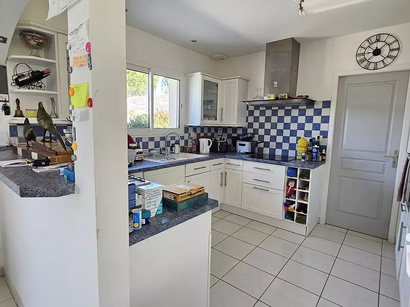 Maison, 167 m²