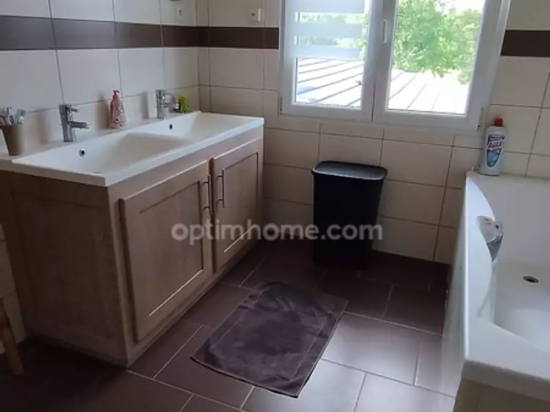 Maison, 157 m²