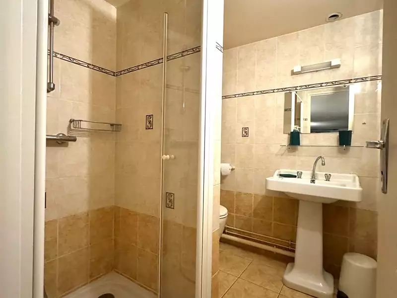 Immeuble, 300 m²