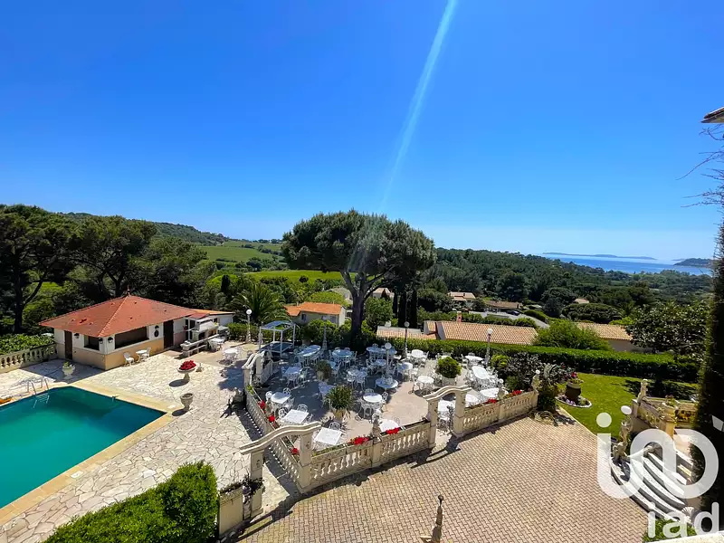 Divers, 850 m²
