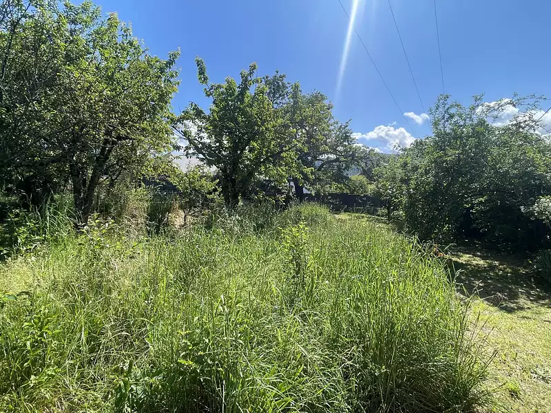 Terrain, 899 m²