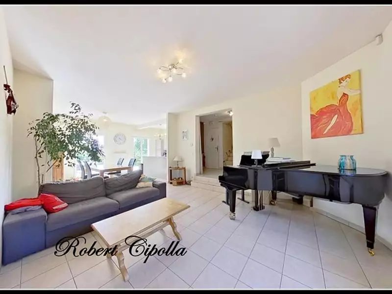 Maison, 135 m²