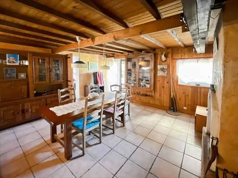 Maison, 170 m²