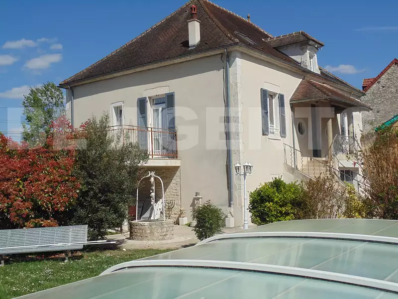 Maison, 150 m²