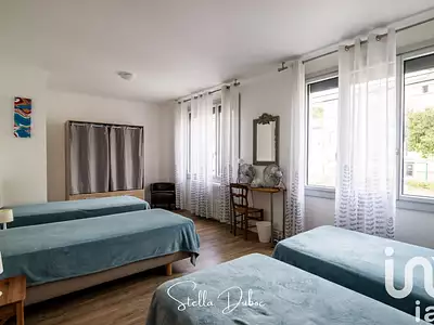 Maison, 282 m²