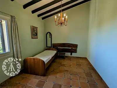 Maison, 184 m²
