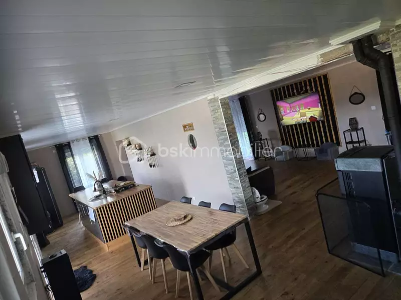 Maison, 132 m²