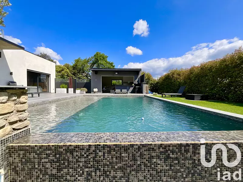 Maison, 218 m²