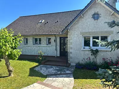 Maison, 168 m²