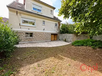Maison, 124 m²
