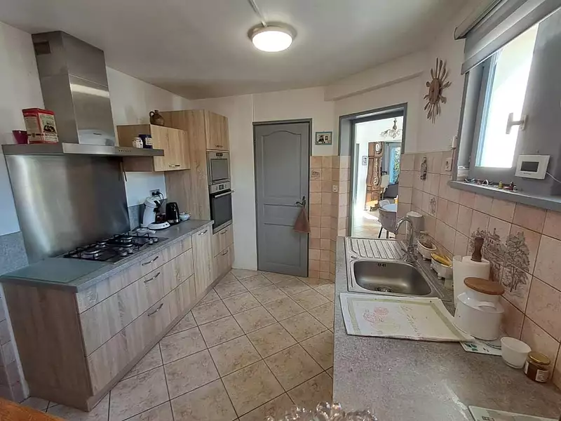 Maison, 184 m²