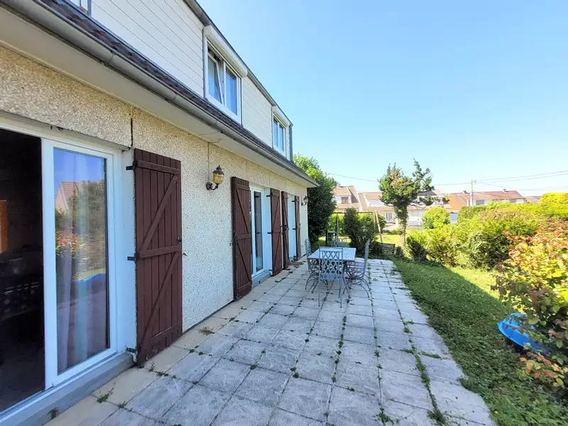 Maison, 106 m²