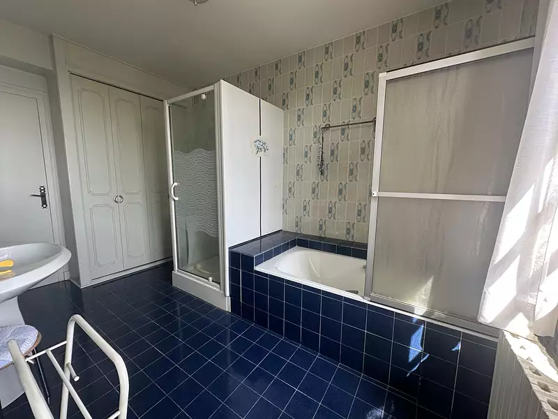 Maison, 280 m²