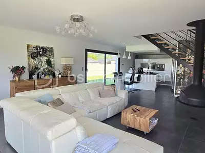 Maison, 165 m²