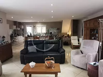 Maison, 140 m²