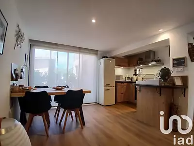 Maison, 221 m²